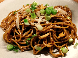 Fusion pasta i vitlökssmör