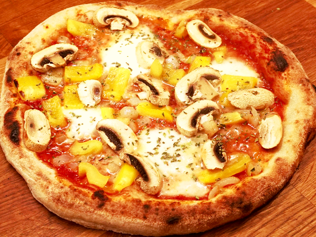 Napolitansk pizza thumbnail #2