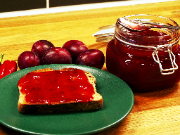 Plommon och chili marmelad